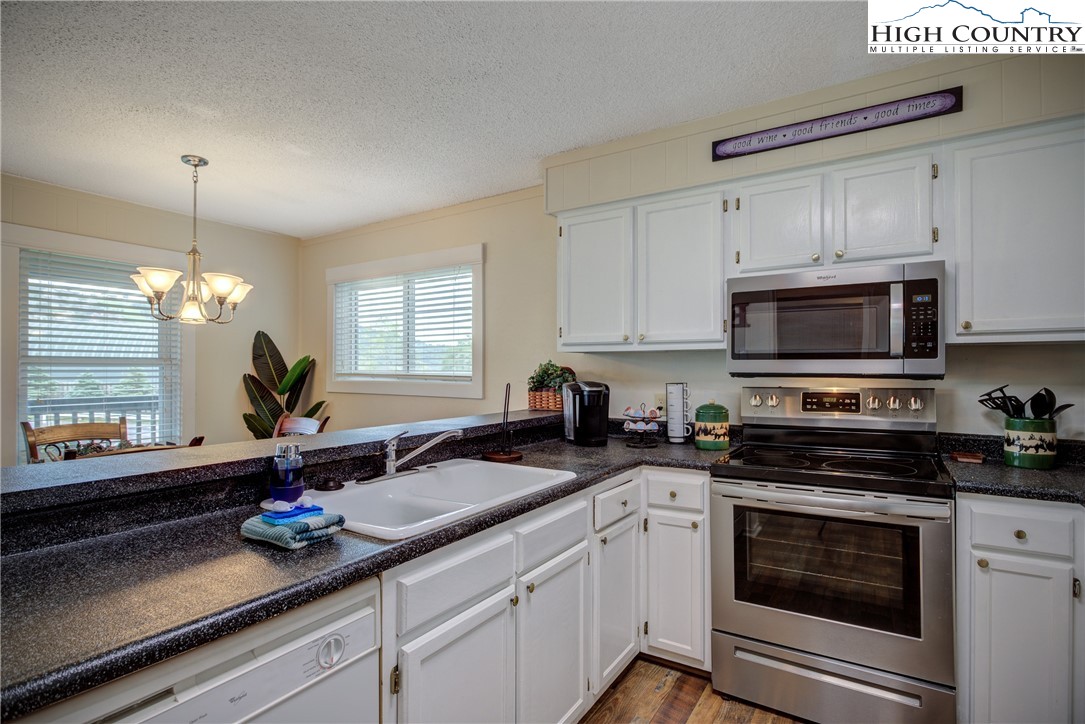 301 Pinnacle Inn Road, Unit 3115 Beech Mountain, NC 28604 - Photo 7 of 34