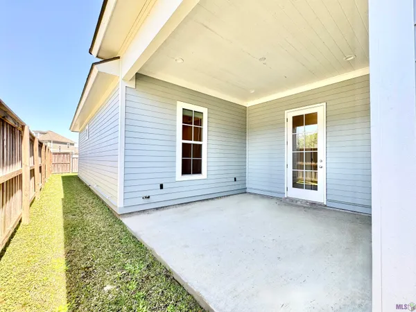 $2,500 | 1213 Haymarket Street, Zachary, LA 70791