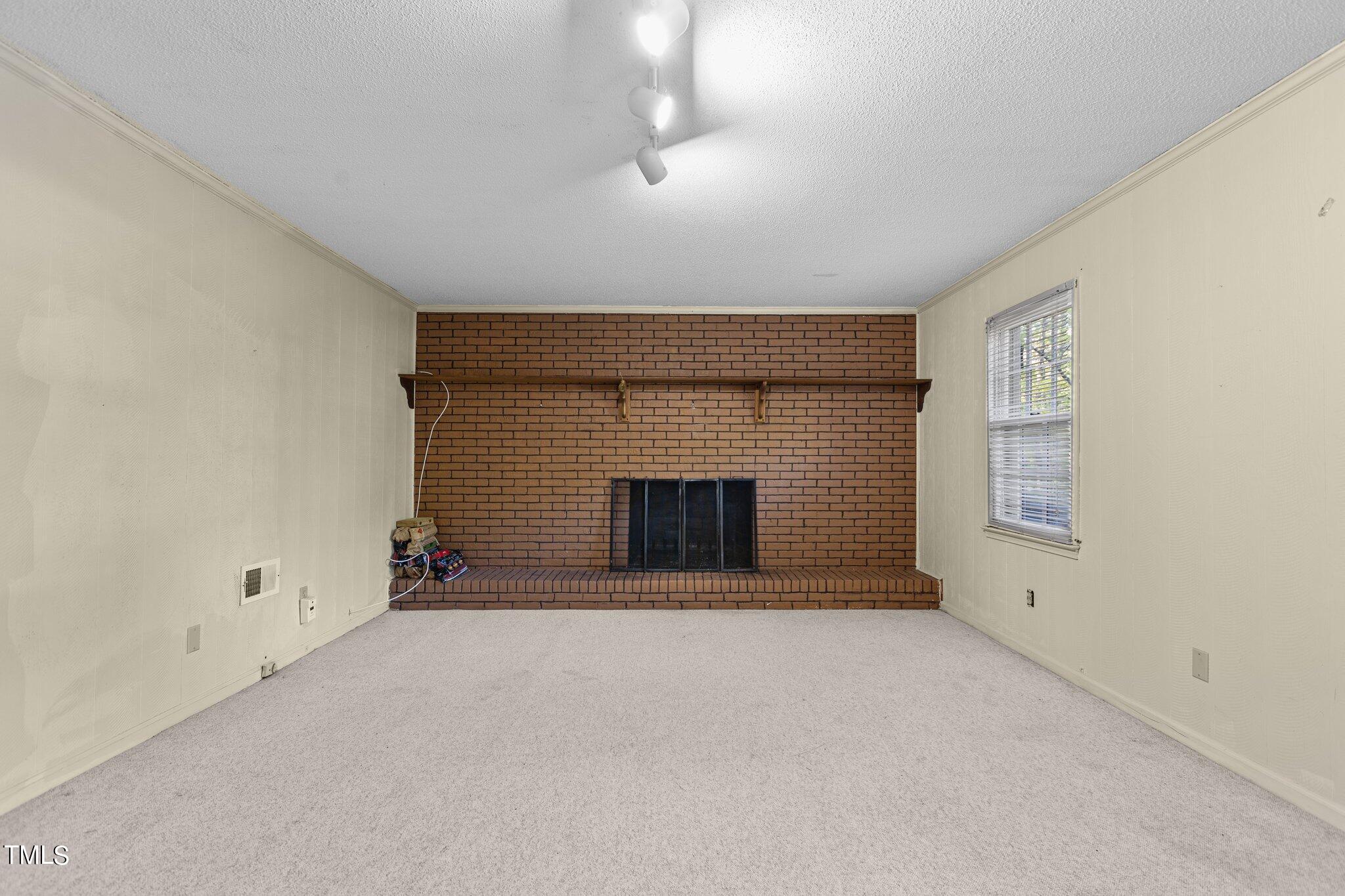 1500 Princess Anne Road Raleigh, NC 27607 - Photo 24 of 37 Family room