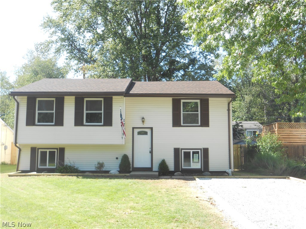 1700 Falkirk Road Madison, OH 44057 - Photo 22 of 22