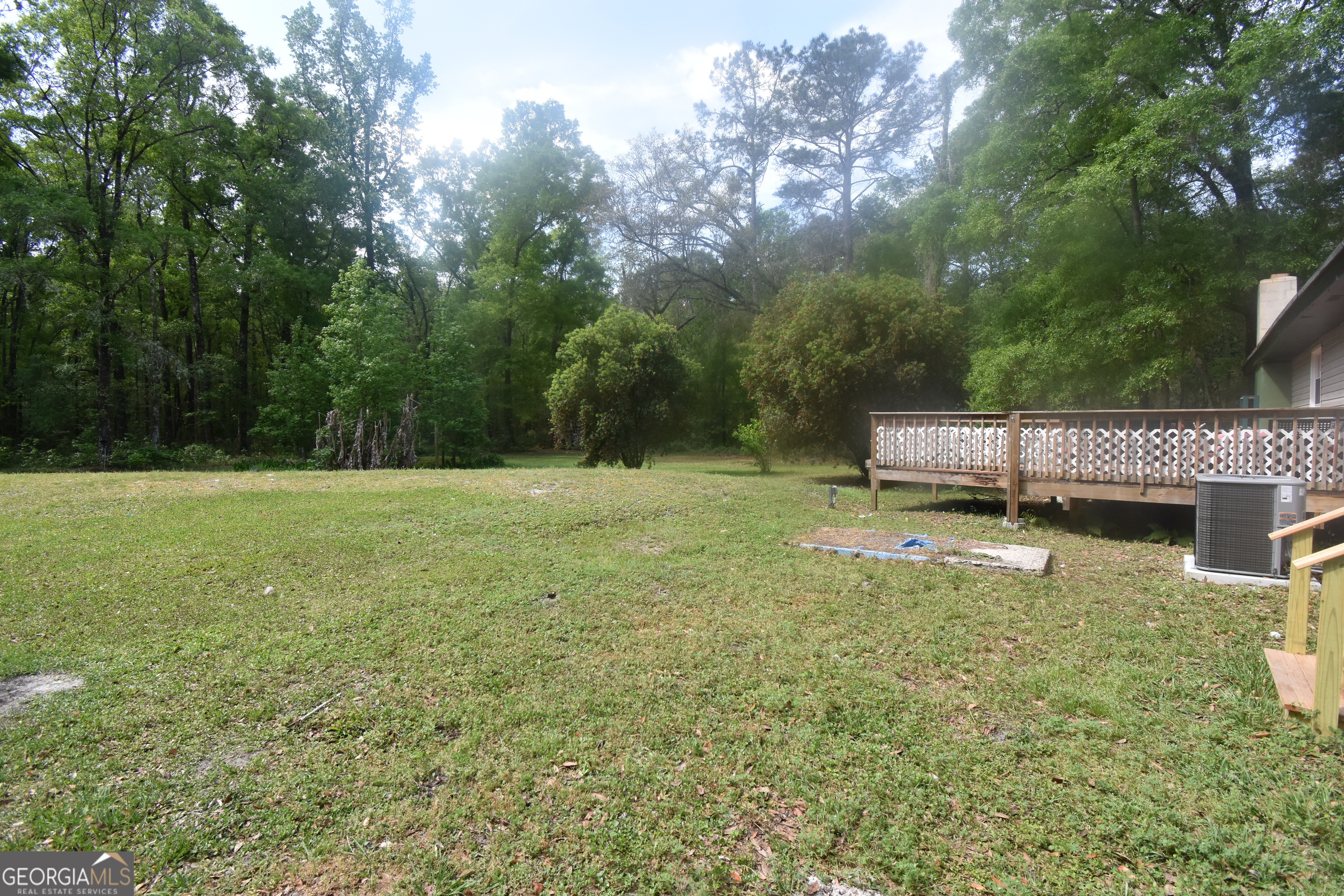 2353 Greenville Road Kingsland, GA 31548 - Photo 18 of 21 a view of a backyard