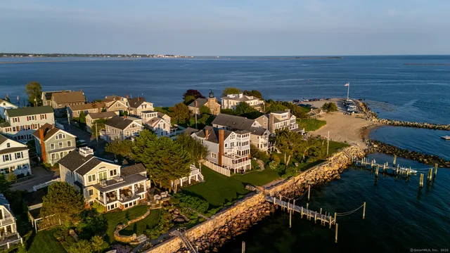 a view of an entryway with staircase
