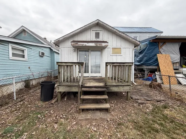 $110,000 | 419 West Center Street, Lawrenceburg, IN 47025