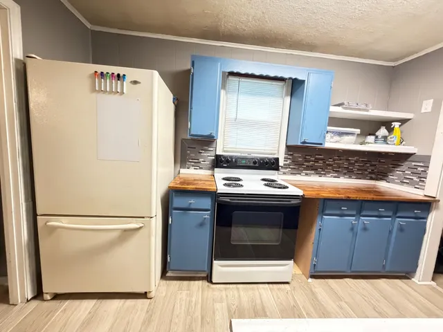 $110,000 | 419 West Center Street, Lawrenceburg, IN 47025