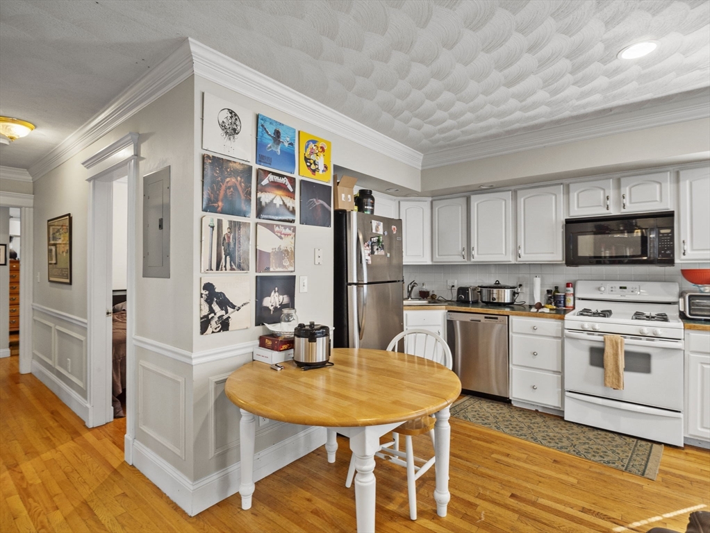 145 Murdock Street, Unit 2 Boston, MA 02135 - Photo 11 of 29