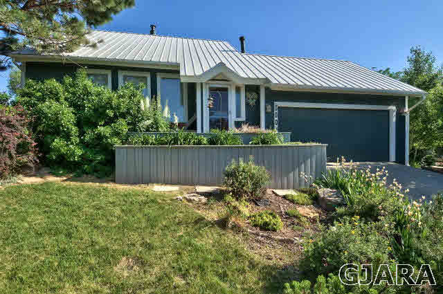 390.5 Ridge View Drive Grand Junction, CO 81507 - Photo 3 of 25 Gallery Image 3