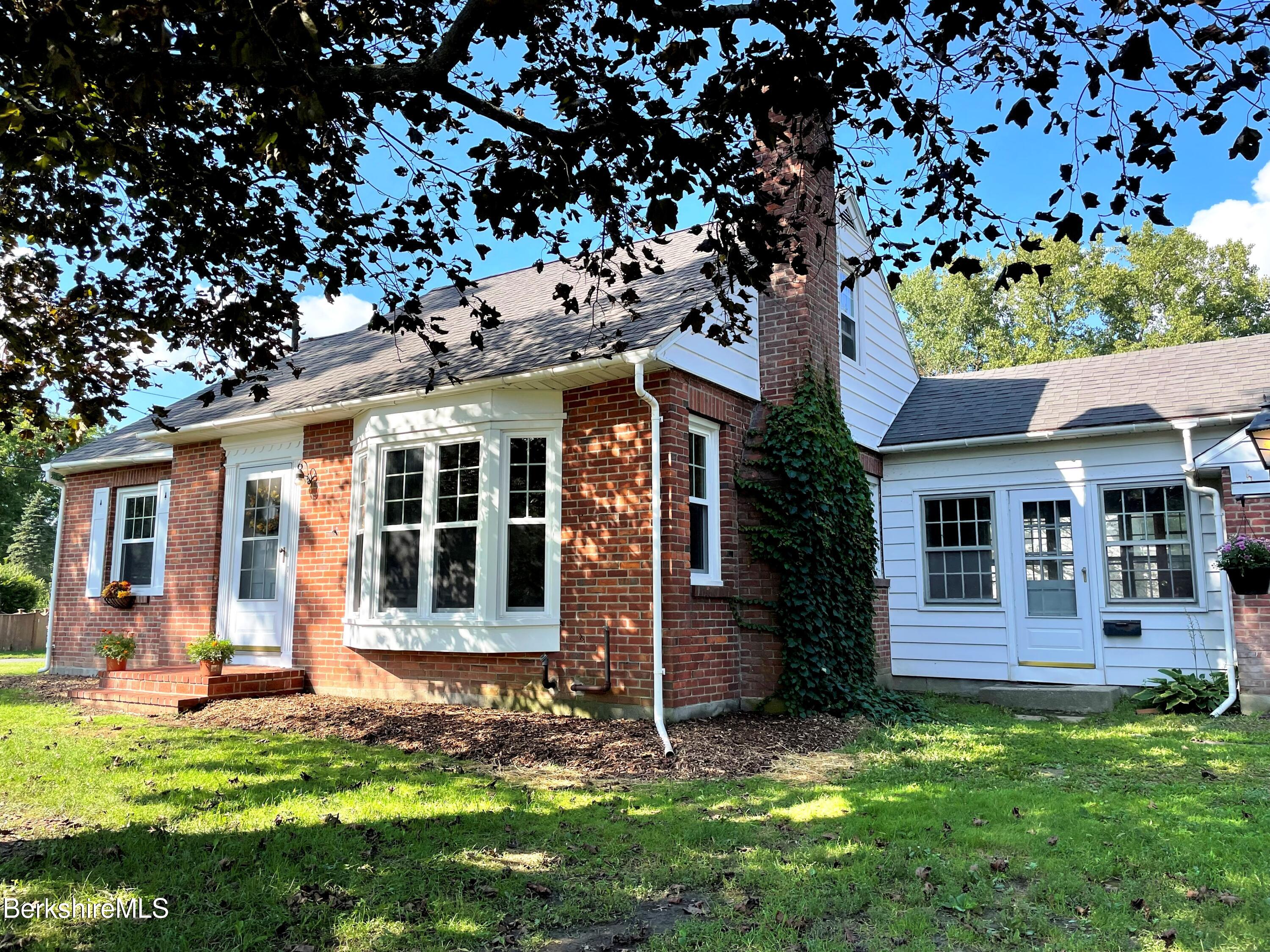 253 State Road Great Barrington, MA 01230 - Photo 1 of 36 1950's sweet, cozy Cape