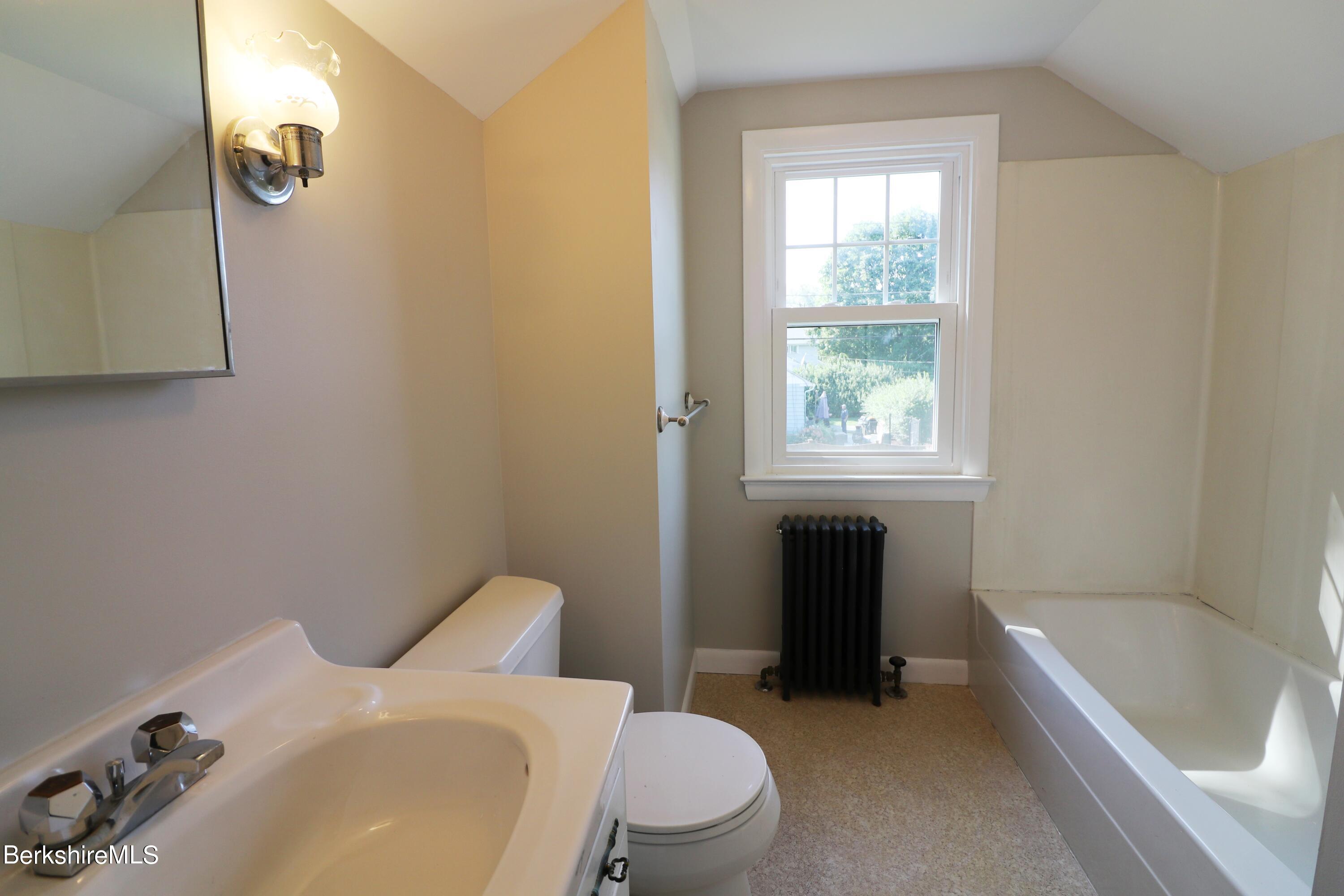 253 State Road Great Barrington, MA 01230 - Photo 28 of 36 Upstairs full bathroom