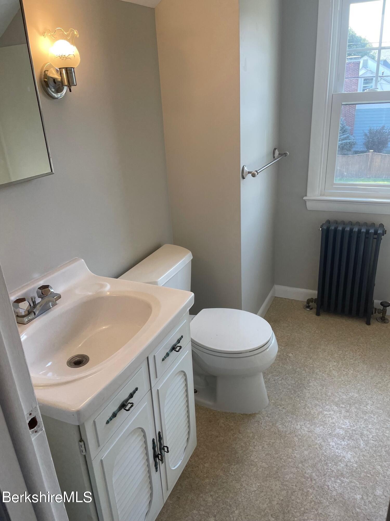 253 State Road Great Barrington, MA 01230 - Photo 29 of 36 Upstairs full bathroom