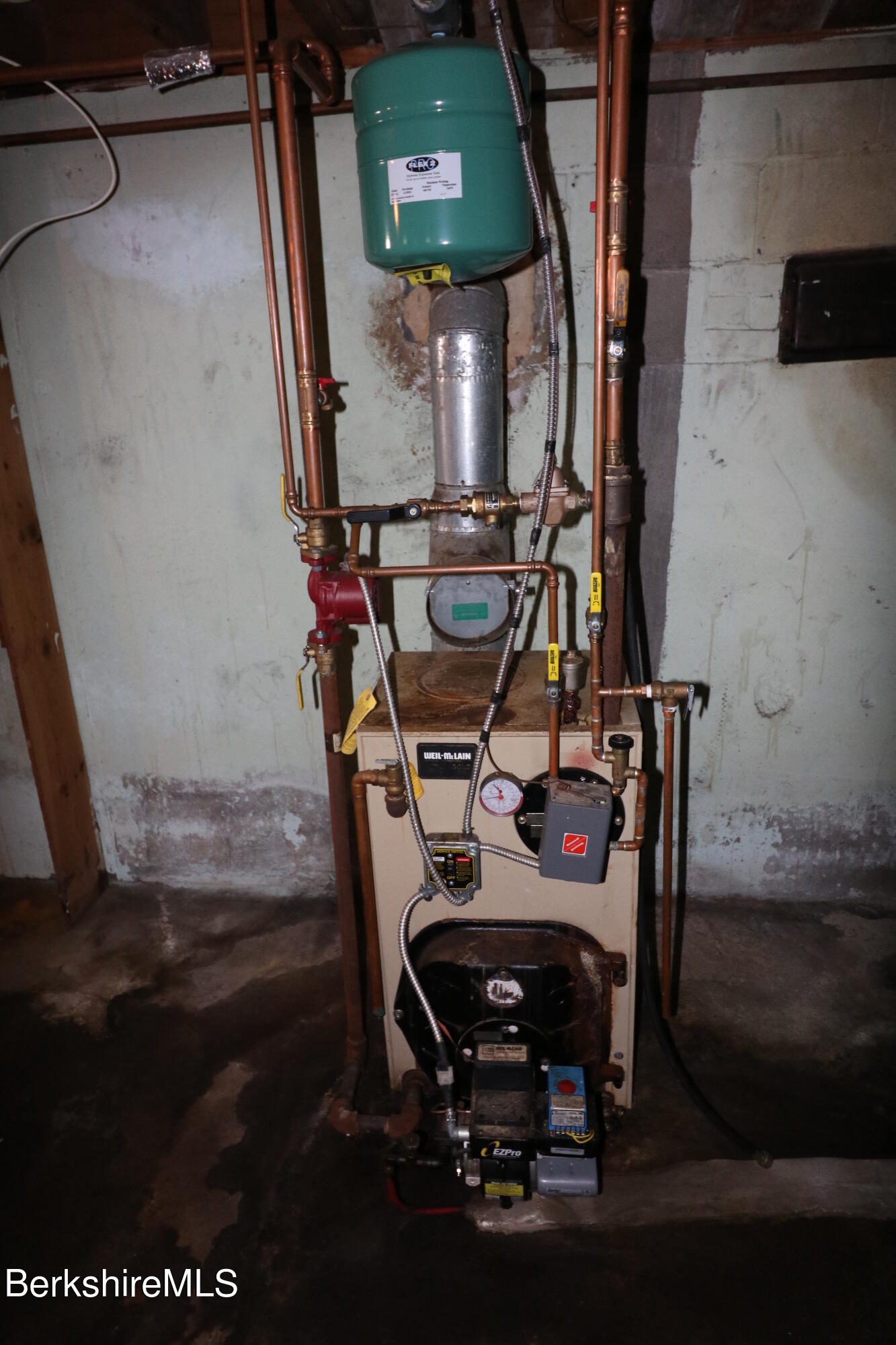 253 State Road Great Barrington, MA 01230 - Photo 35 of 36 Oil burner