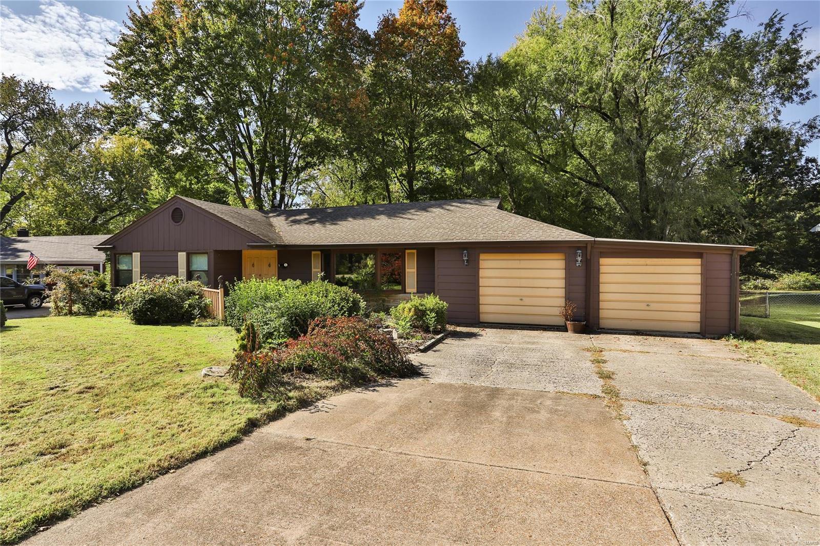 4315 Fee Fee Road Bridgeton, MO 63044 - Photo 2 of 7 Gallery Image 2