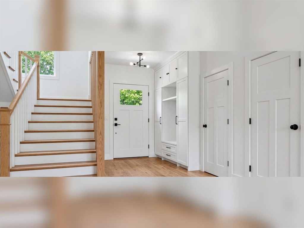 135 Hartman Road Newton, MA 02459 - Photo 7 of 16