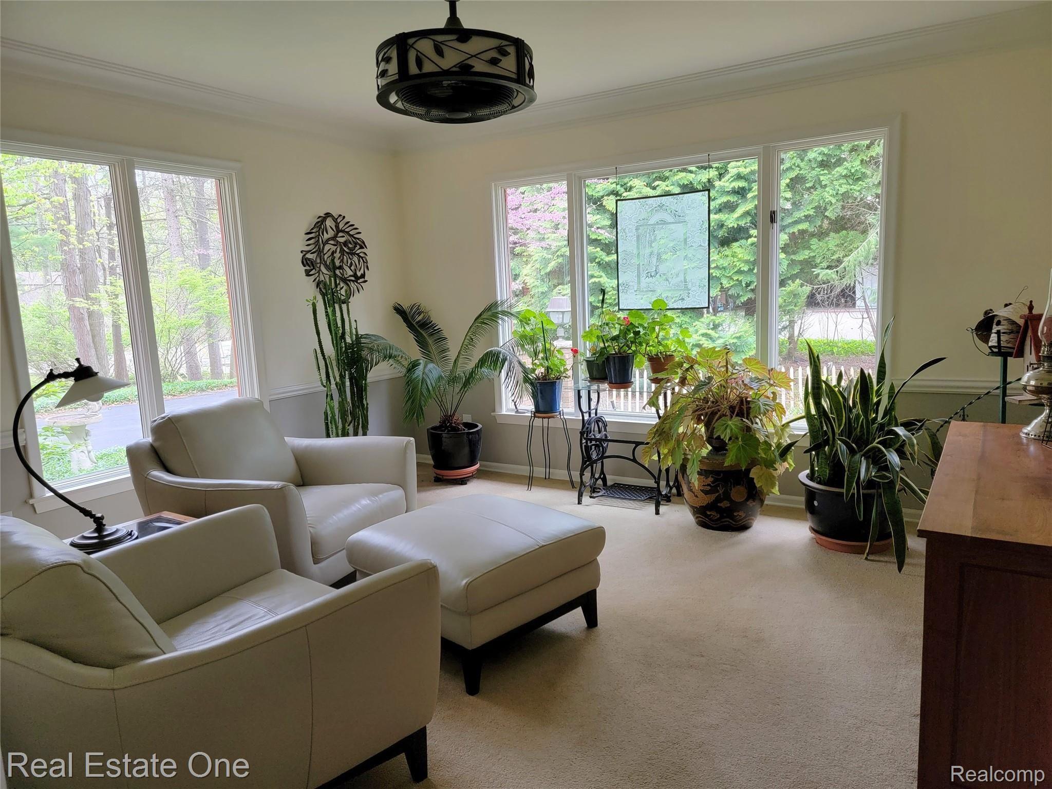 4850 Arrowhead Road West Bloomfield, MI 48323 - Photo 8 of 63 arrowhead13.jpg