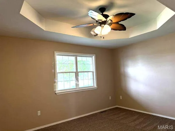 $225,000 | 1228 Lacy Drive, Lebanon, MO 65536