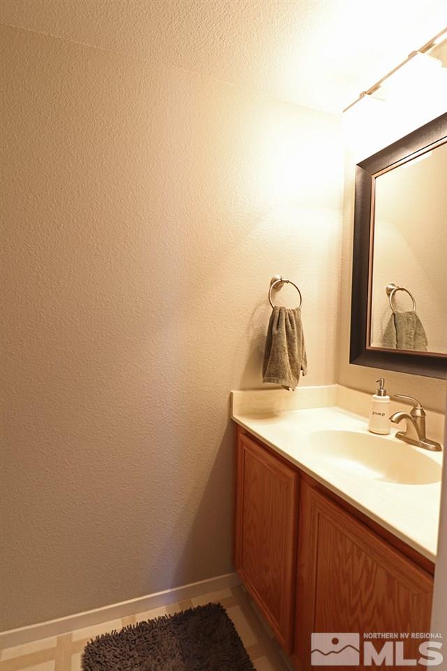 8060 Sand Pebble Drive Reno, NV 89506 - Photo 10 of 32 Photo 10