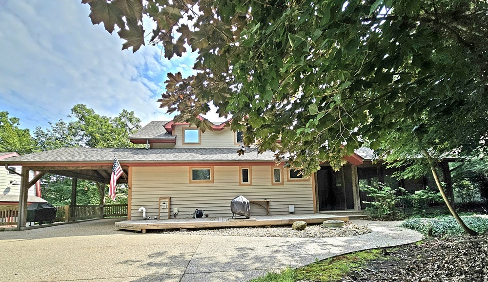 712 Kaskaskia Drive Dixon, IL 61021 - Photo 2 of 68