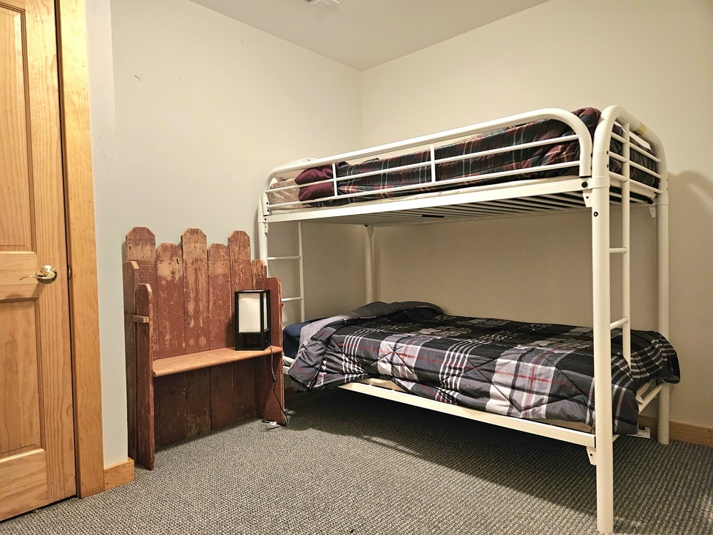 712 Kaskaskia Drive Dixon, IL 61021 - Photo 38 of 68