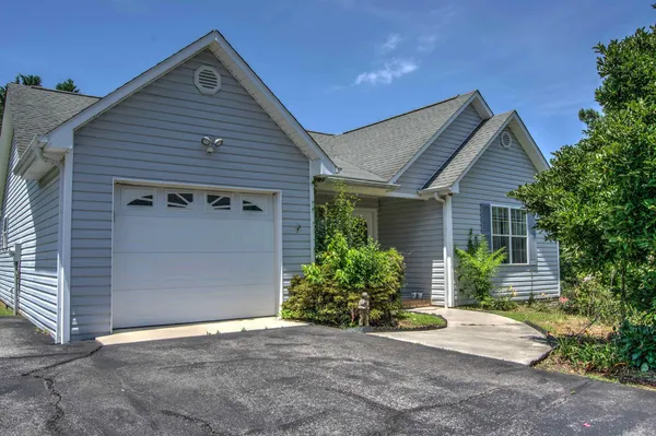 $335,000 | 131 Chapel View Drive, Madisonville, TN 37354