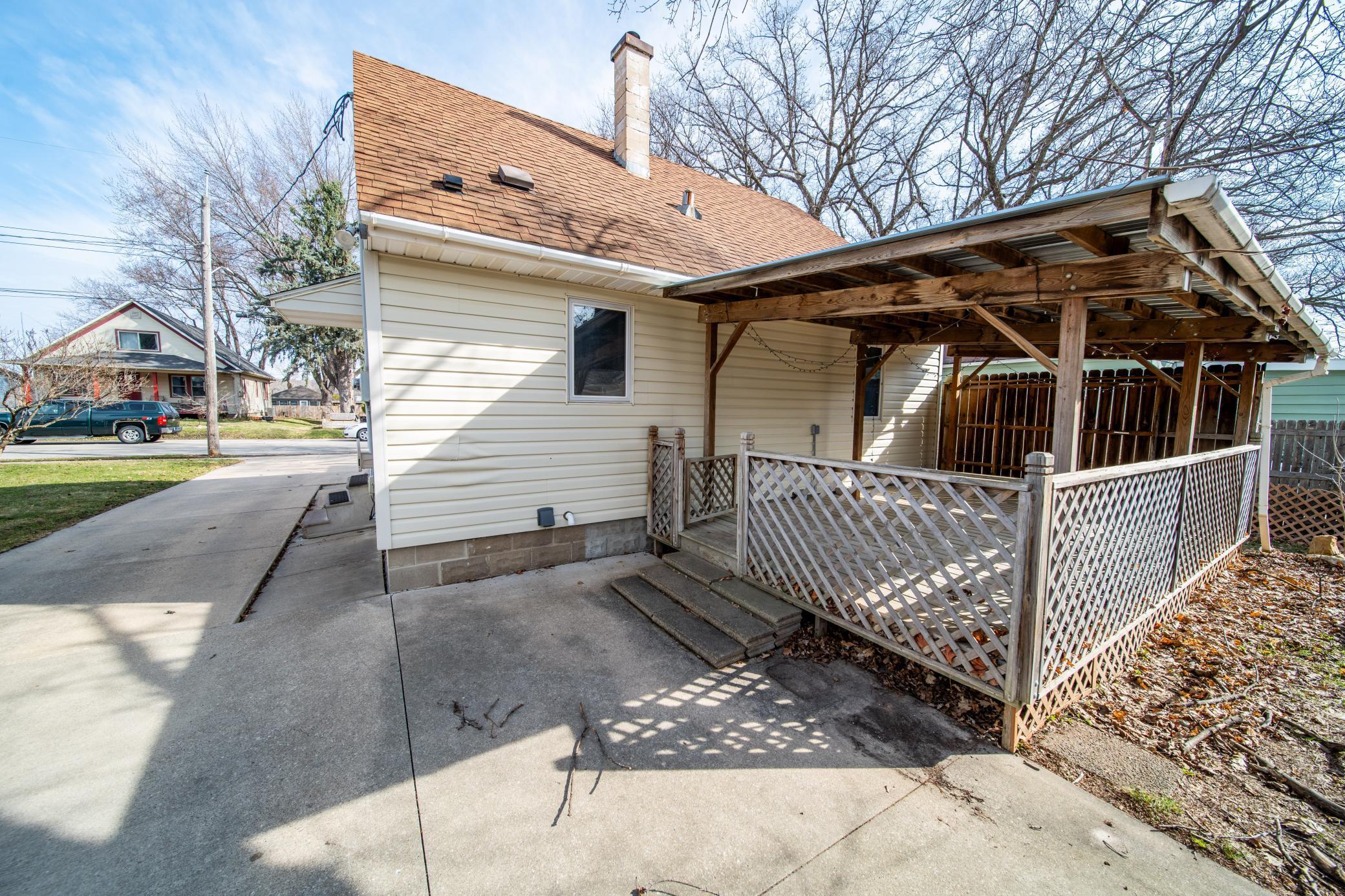 1228 4th Street Northeast Rochester, MN 55906 - Photo 2 of 54