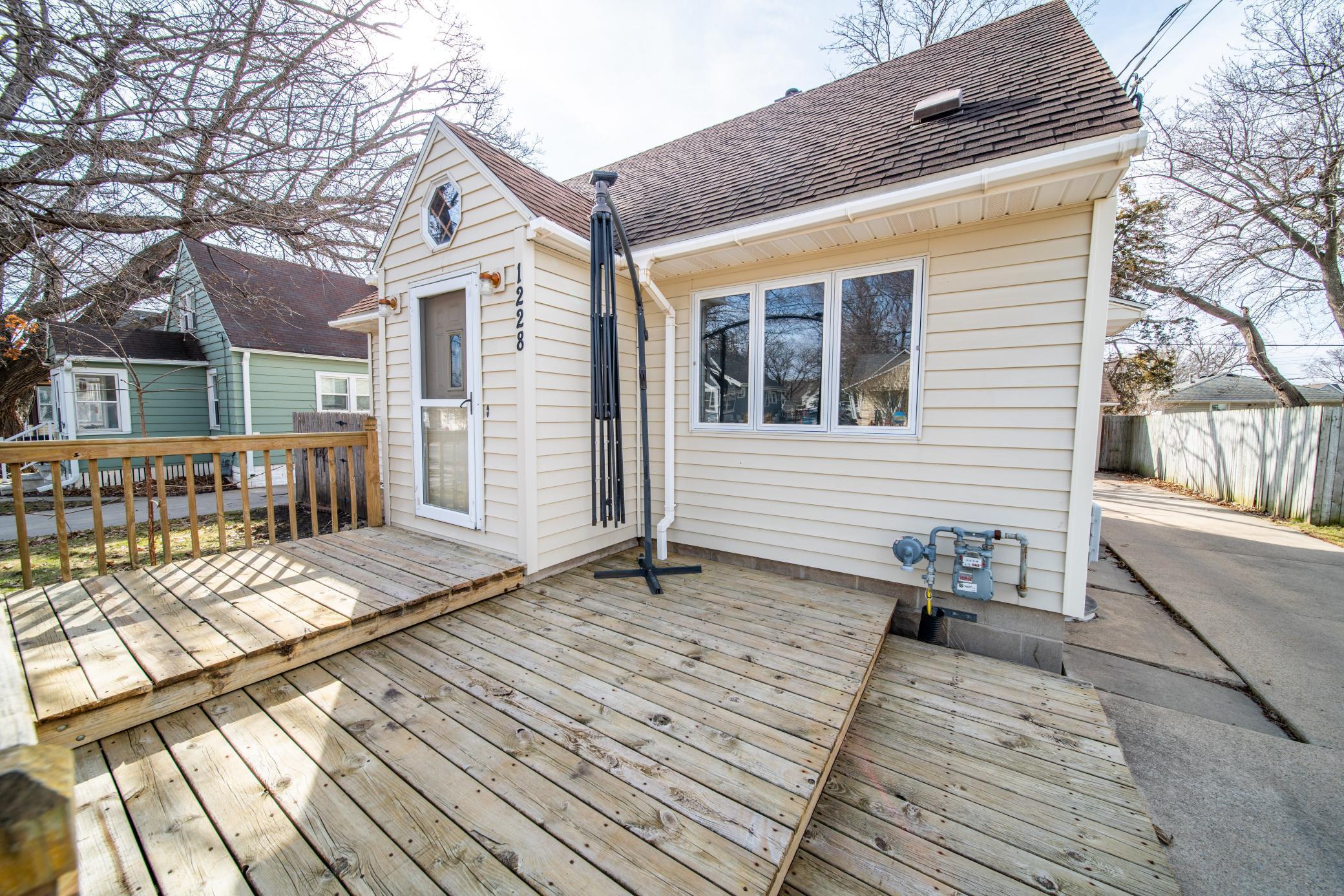 1228 4th Street Northeast Rochester, MN 55906 - Photo 37 of 54