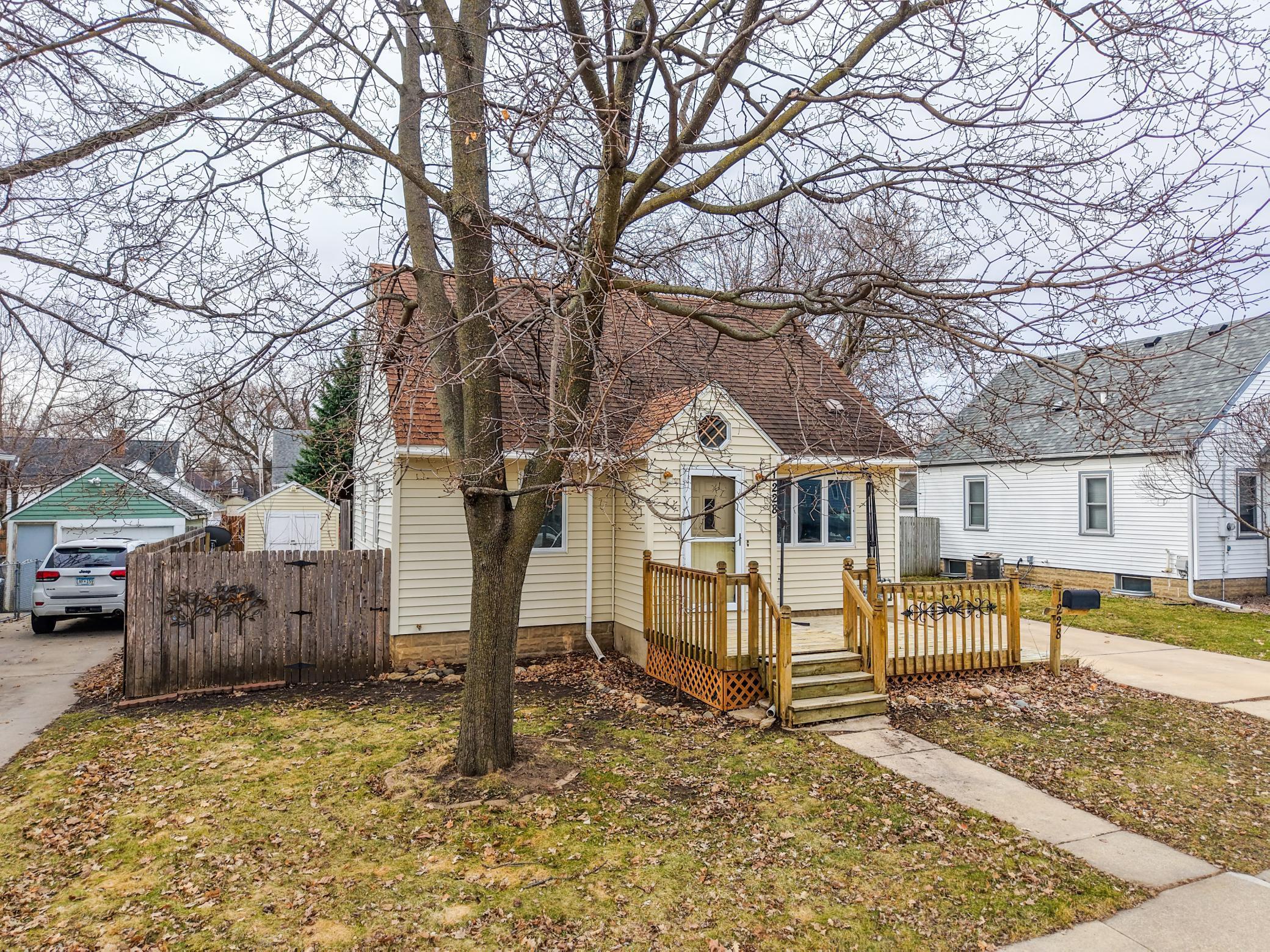 1228 4th Street Northeast Rochester, MN 55906 - Photo 45 of 54