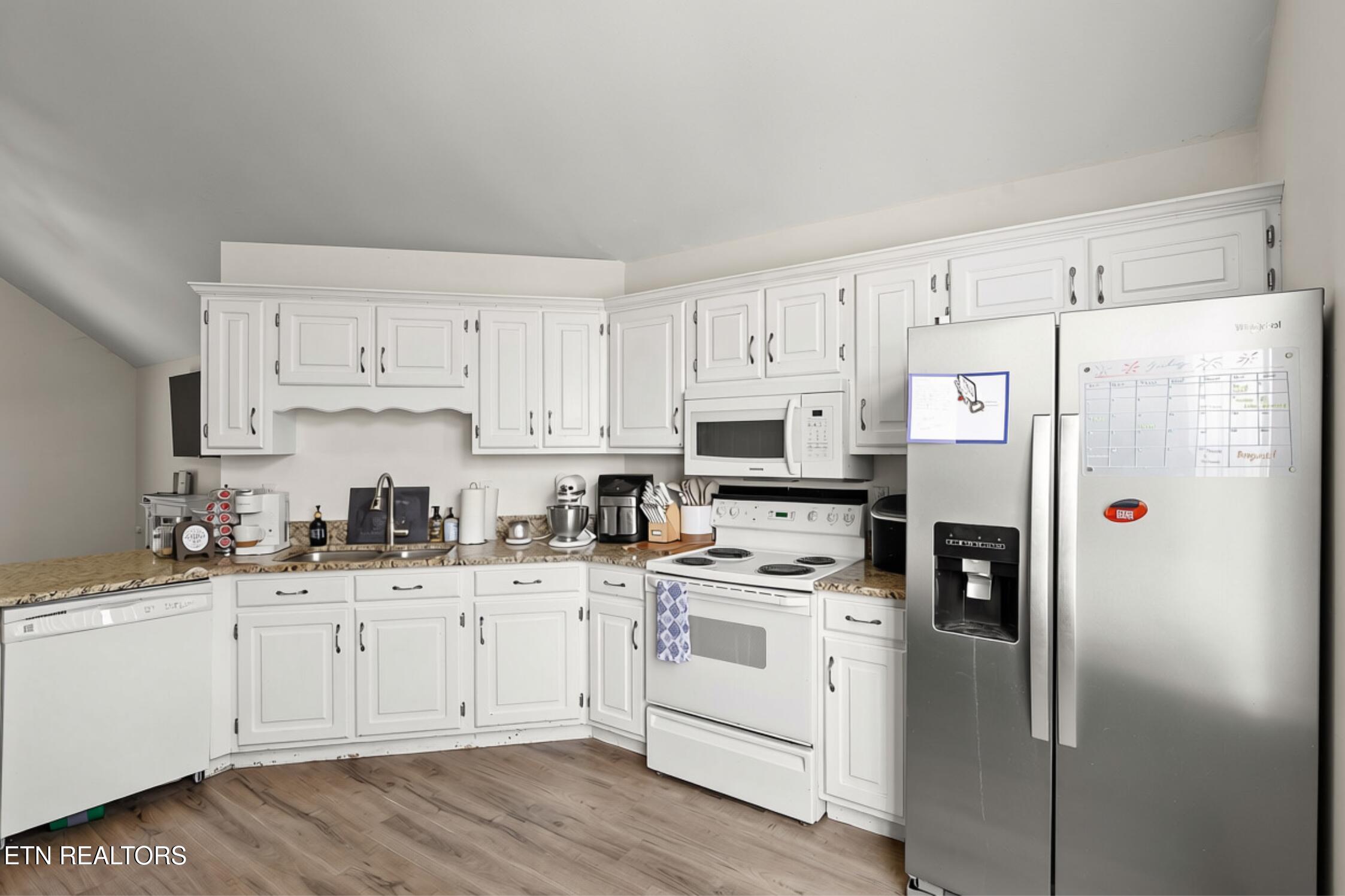 272 Cottonport Road Dayton, TN 37321 - Photo 11 of 36 kitchen