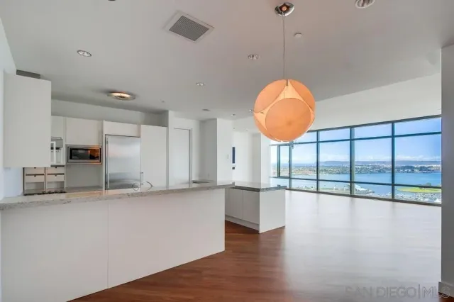 $13,000 | 165 Sixth Avenue, Unit 2504, San Diego, CA 92101