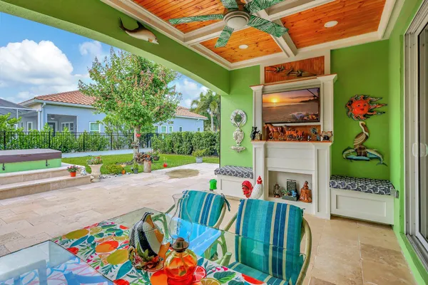 $595,900 | 5496 Southwest Gray Fox Drive, Palm City, FL 34990