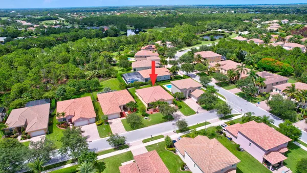 $595,900 | 5496 Southwest Gray Fox Drive, Palm City, FL 34990