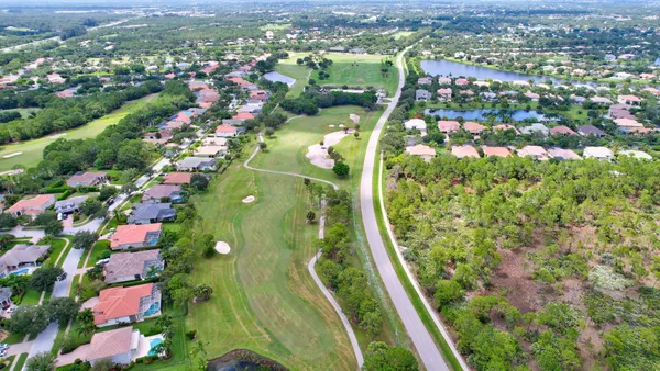 $595,900 | 5496 Southwest Gray Fox Drive, Palm City, FL 34990