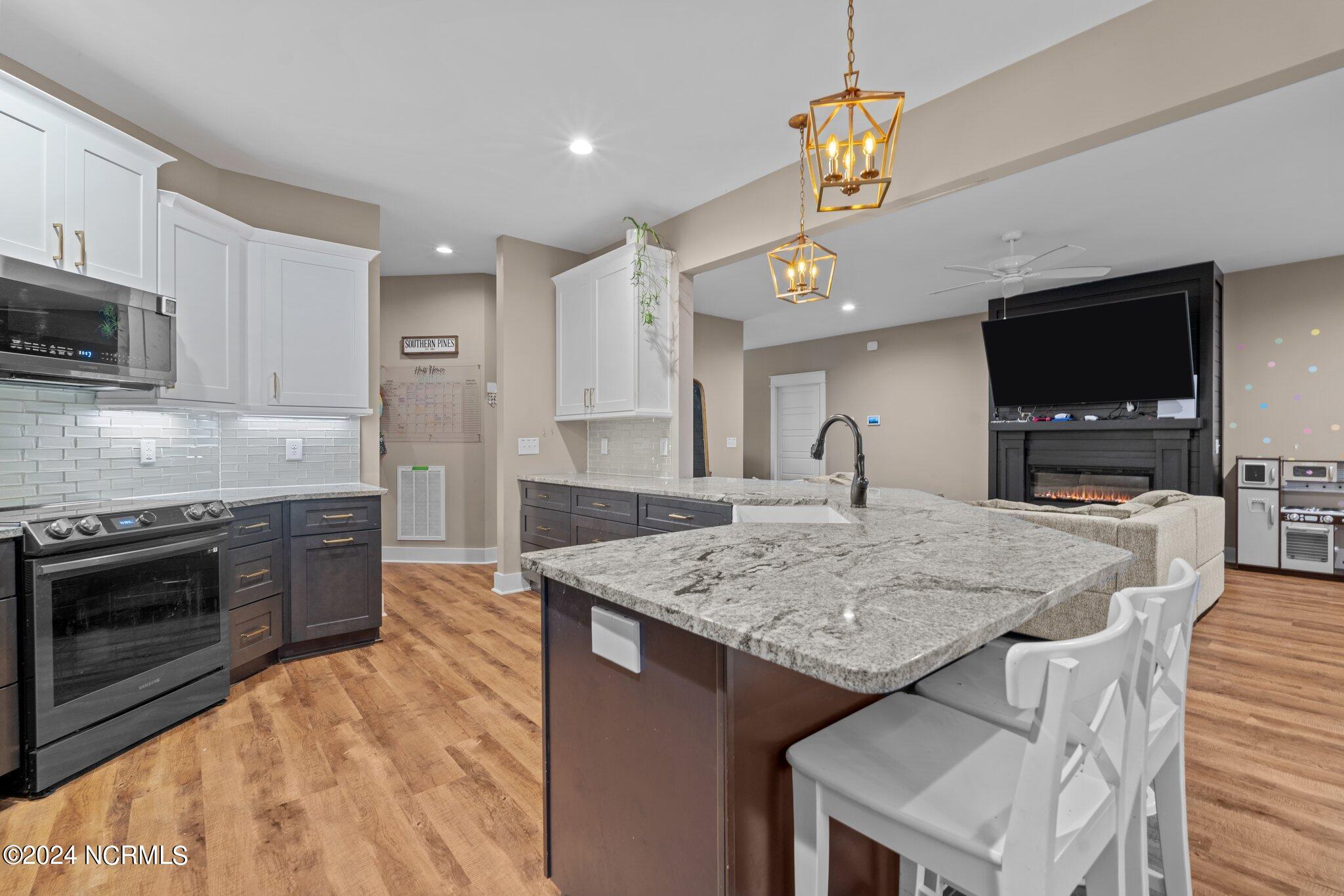 165 Riding Lane Southern Pines, NC 28387 - Photo 10 of 39 9-web-or-mls-DSC09077