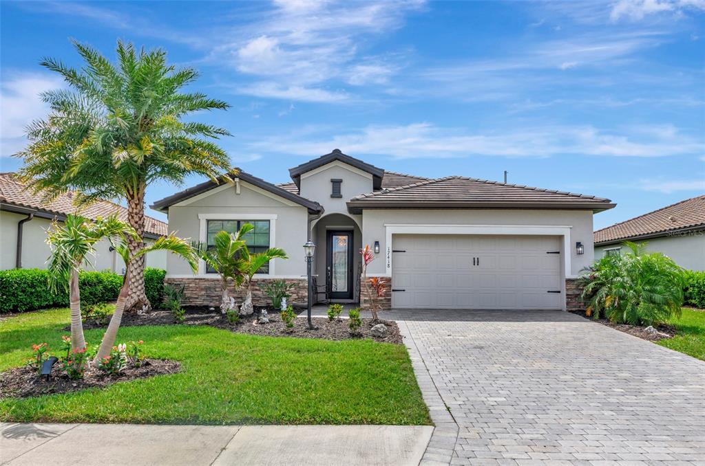 17418 Blue Ridge Place Lakewood Ranch, FL 34211 - Photo 1 of 73