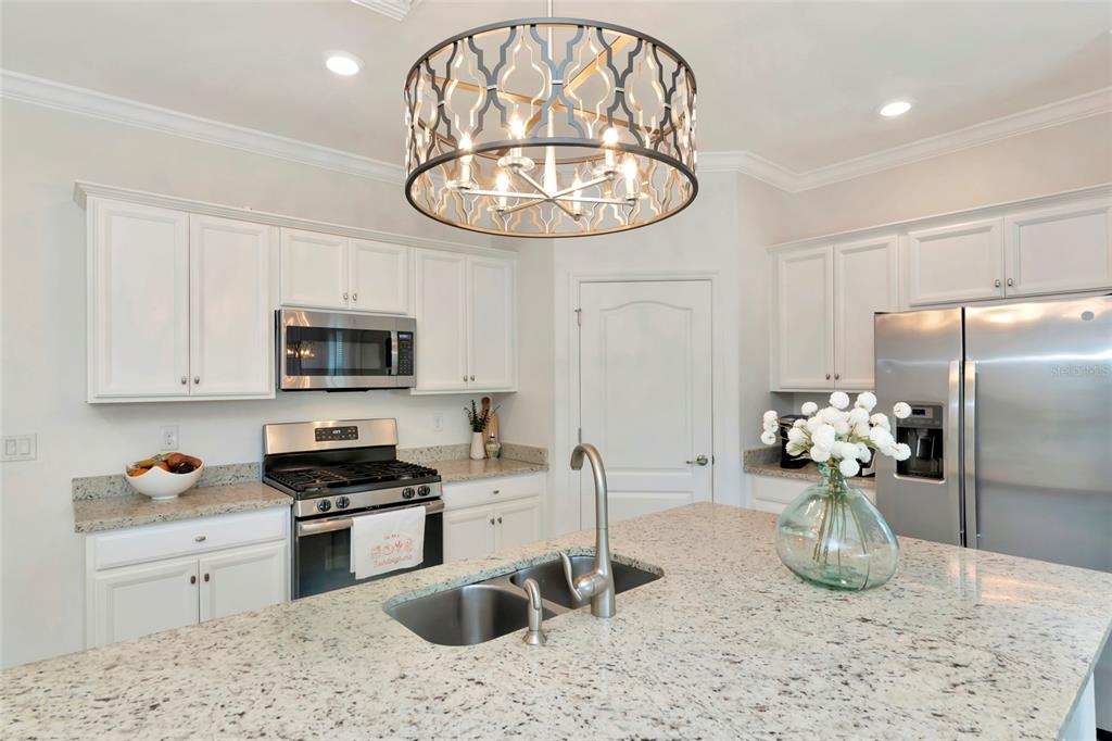 17418 Blue Ridge Place Lakewood Ranch, FL 34211 - Photo 11 of 73