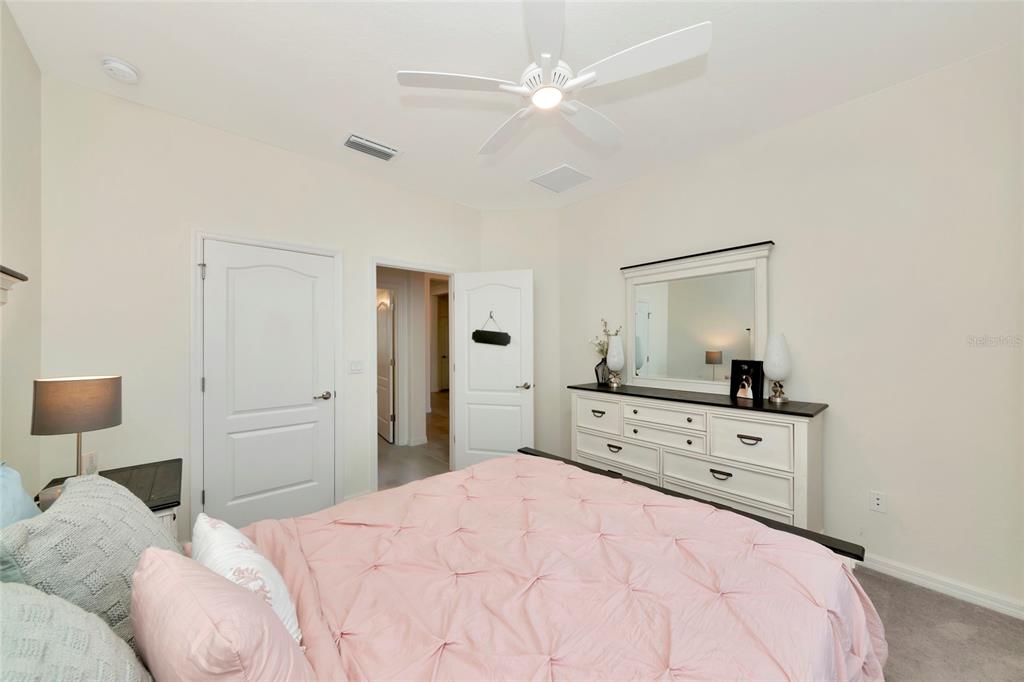 17418 Blue Ridge Place Lakewood Ranch, FL 34211 - Photo 36 of 73