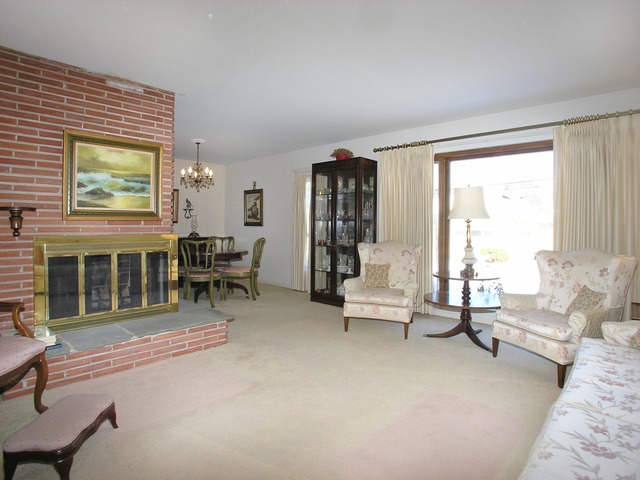 625 Shermer Road Glenview, IL 60025 - Photo 3 of 18