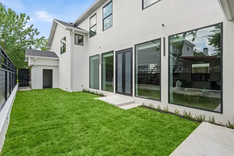 $1,599,000 | 4814 Locust Street, Bellaire, TX 77401