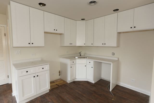 3940 North Pulaski Road, Unit 2F Chicago, IL 60641 - Photo 3 of 11