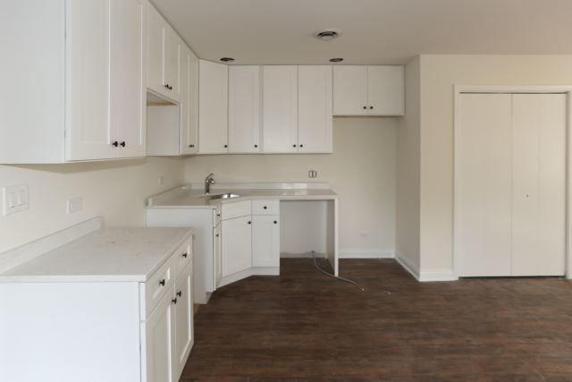 3940 North Pulaski Road, Unit 2F Chicago, IL 60641 - Photo 4 of 11