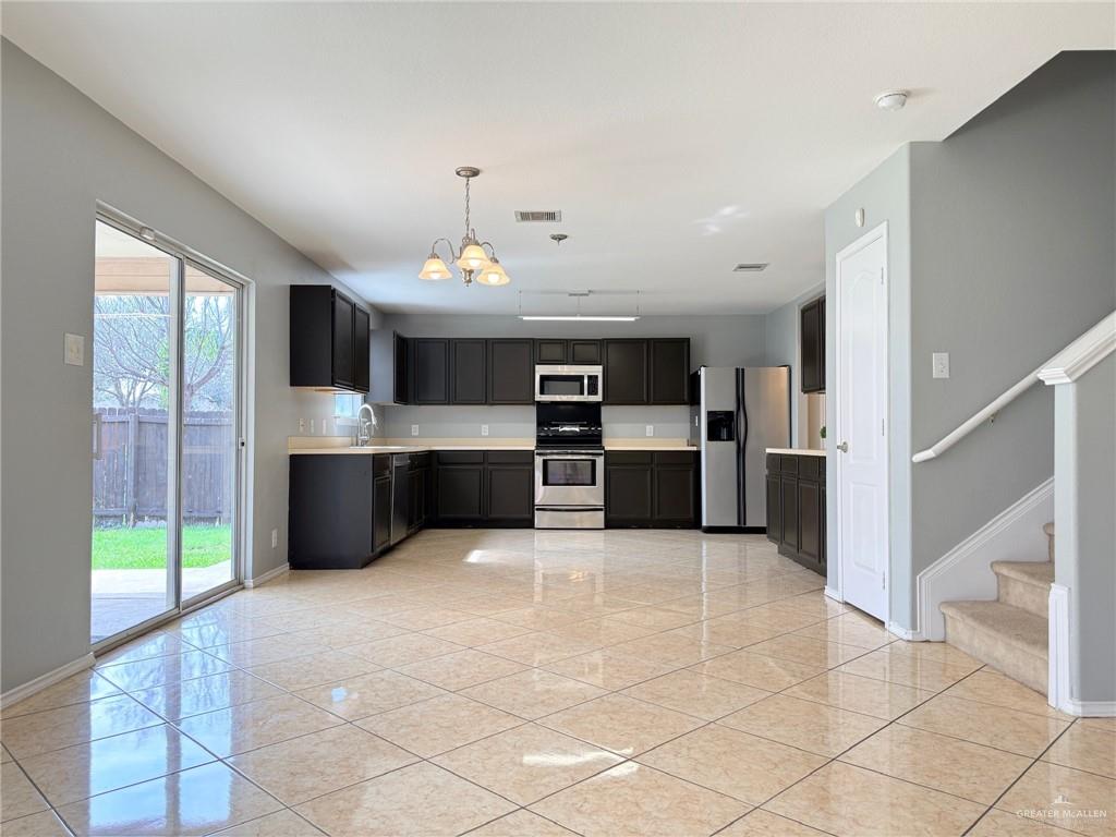 3913 Redbird Avenue McAllen, TX 78504 - Photo 4 of 15