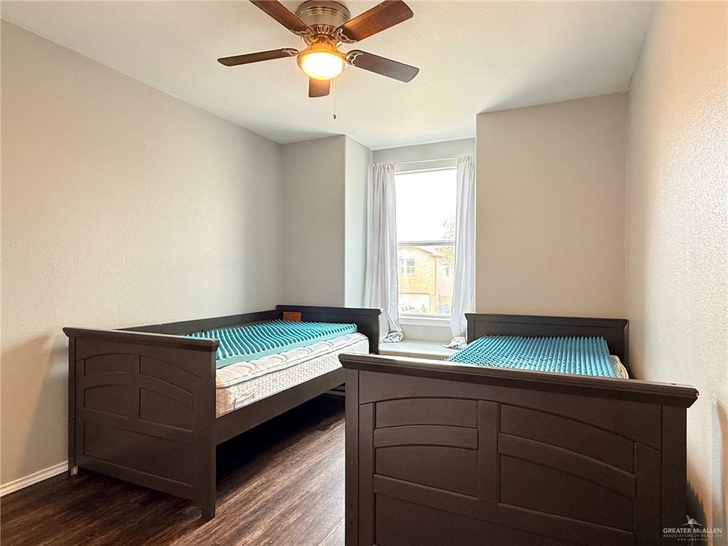 3913 Redbird Avenue McAllen, TX 78504 - Photo 9 of 15