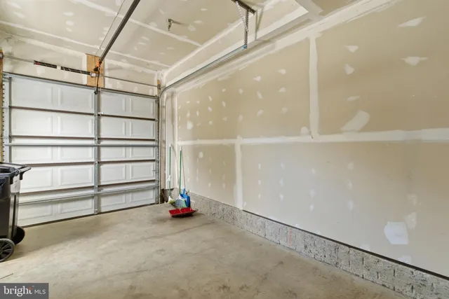 $625,000 | 12921 Sunrise Ridge Alley, Unit 69, Herndon, VA 20171