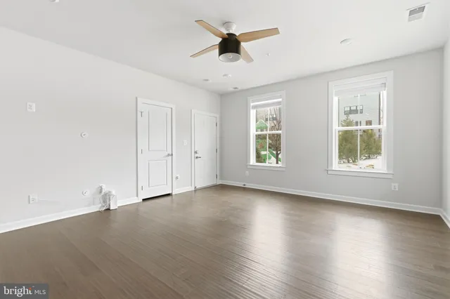 $625,000 | 12921 Sunrise Ridge Alley, Unit 69, Herndon, VA 20171