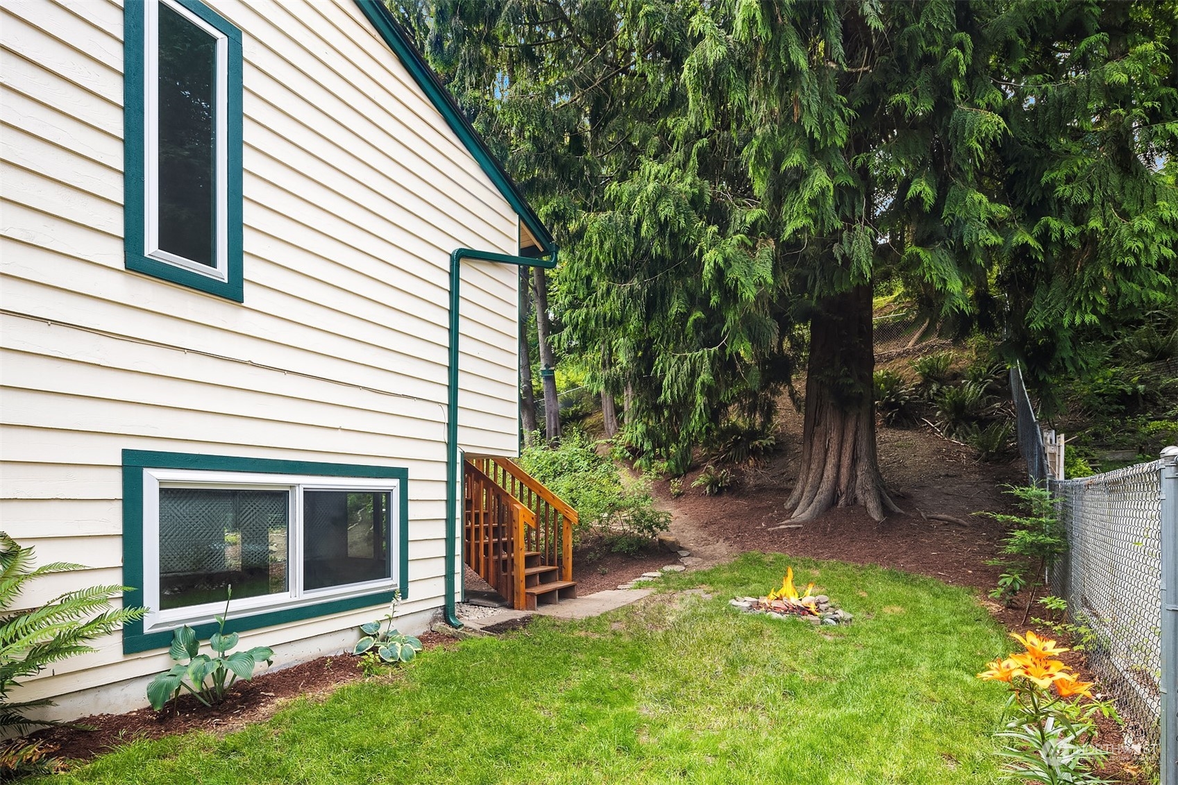 14705 106th Avenue Northeast Bothell, WA 98011 - Photo 29 of 30 Gallery Image 29