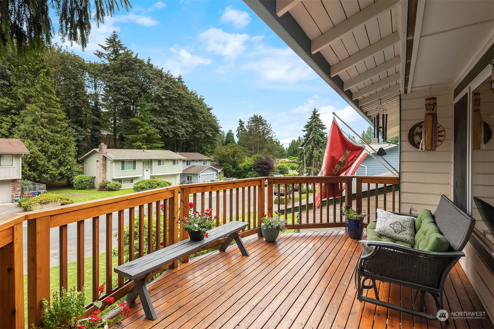 14705 106th Avenue Northeast Bothell, WA 98011 - Photo 4 of 30 Gallery Image 4