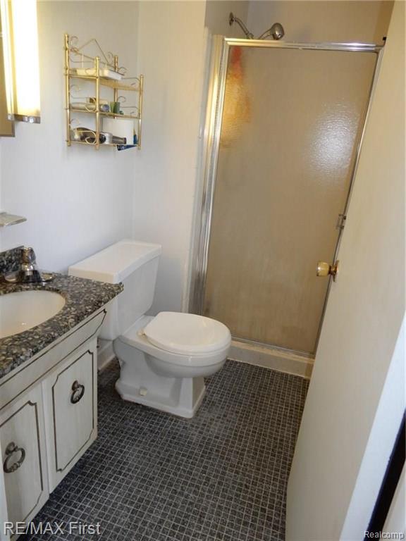 4837 Burke Court Sterling Heights, MI 48310 - Photo 17 of 24
