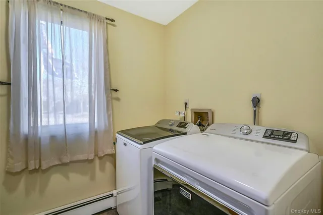 $1,200,000 | 61 Eileen Circle, Jamesport, NY 11901