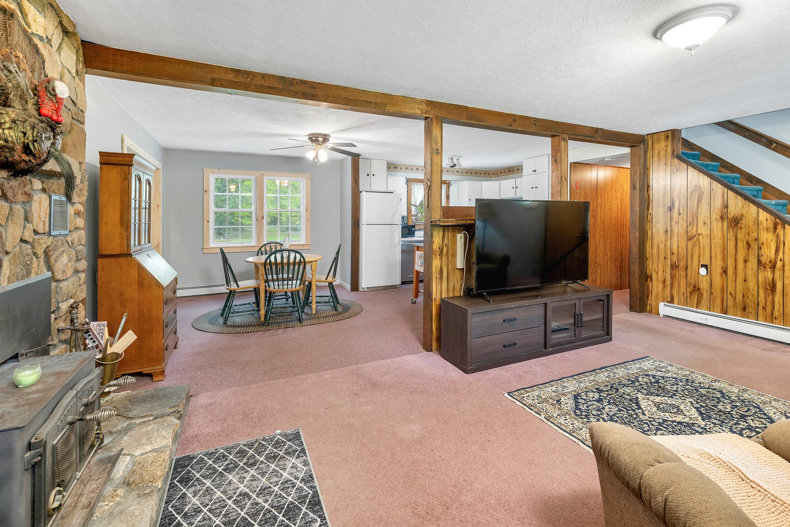 124 Hanson Road Ossipee, NH 03864 - Photo 3 of 59