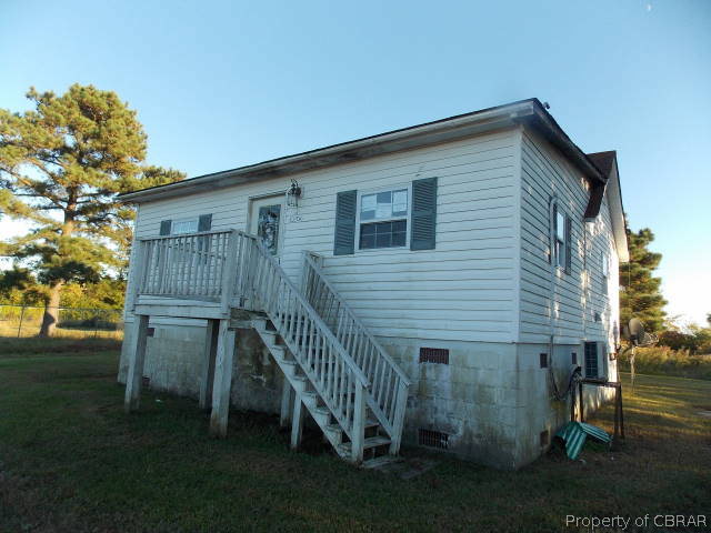 10206 Maryus Road Hayes, VA 23072 - Photo 10 of 14