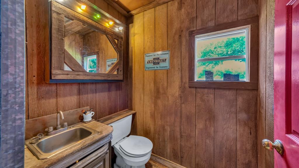 1275 Old Reno Road Springtown, TX 76082 - Photo 31 of 39