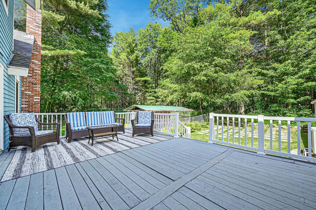 210 New Boston Road Sturbridge, MA 01566 - Photo 36 of 42